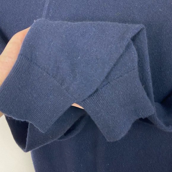 Vince Cashmere Wool Crew Neck Sweater Navy Blue Size XS Slim Fit Minimalist Knit - Picture 5 of 10